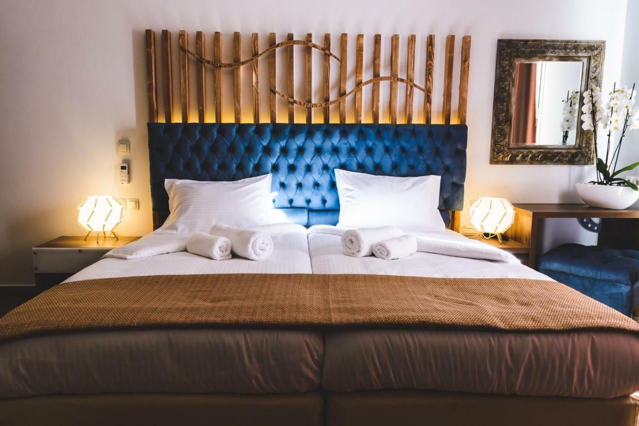 Dome Rooms Downtown Chania  ภายนอก รูปภาพ